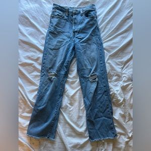 Levi ribcage jeans, super comfortable pair of Levi’s, size 25, 27 inseam